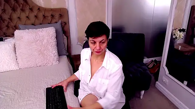 BustyPenellope online show from January 2025 03:40:02 AM