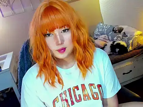 HOTnWILDalice online show from February 2025 09:45:02 AM