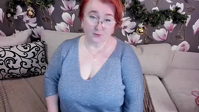 leiamillersonn online show from December 2024 05:10:02 PM