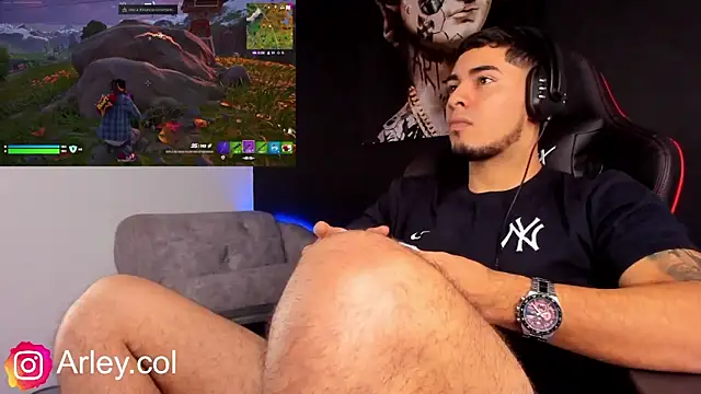 Dimitri Colleman online show from December 2024 01:22:01 AM