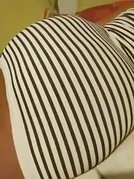 Snapshot of sbusiso1 chatting on October 2025 05:46:02 PM sbusiso1 online show from October 2025 05:46:02 PM