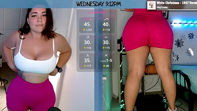 Snapshot of MilaValentina chatting on December 2024 02:12:02 AM MilaValentina online show from December 2024 02:12:02 AM