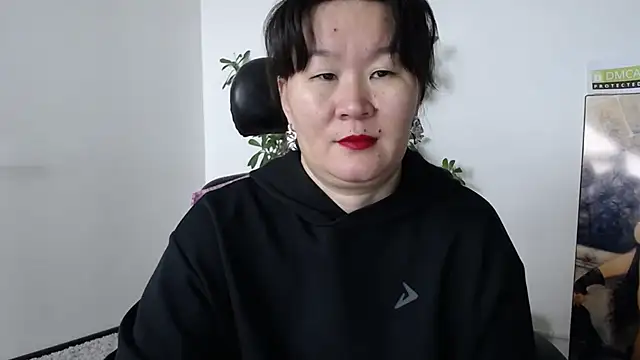 Akira xx online show from October 2025 02:20:01 AM