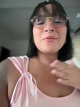 DannaaMeliza online show from December 2024 12:06:01 PM