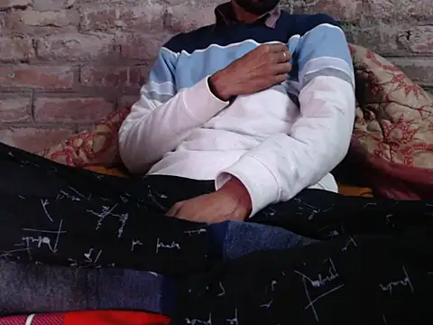 ThethunderPo online show from January 2025 01:56:01 AM