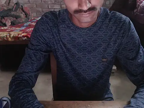 ThethunderPo online show from April 2026 02:03:02 AM