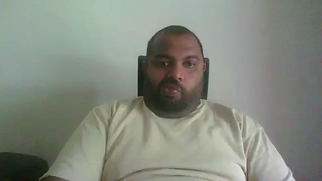 Snapshot of FatCockBoySL chatting on July 2026 05:02:02 AM FatCockBoySL online show from July 2026 05:02:02 AM