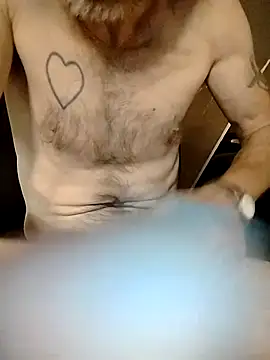 ROBERT0516 online show from March 2026 12:33:02 PM