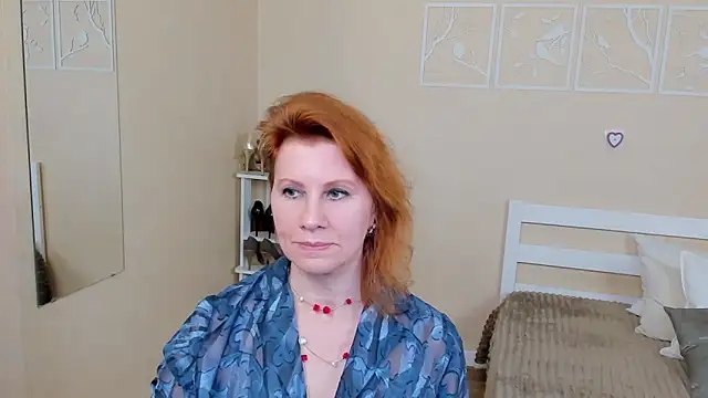 Snapshot of FoxySophia chatting on January 2025 01:19:02 PM FoxySophia online show from January 2025 01:19:02 PM