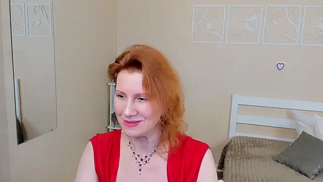Snapshot of FoxySophia chatting on January 2025 01:38:02 PM FoxySophia online show from January 2025 01:38:02 PM