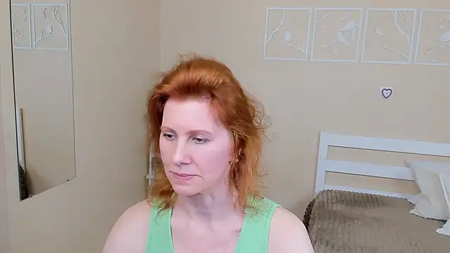 Snapshot of FoxySophia chatting on February 2025 04:52:01 PM FoxySophia online show from February 2025 04:52:01 PM
