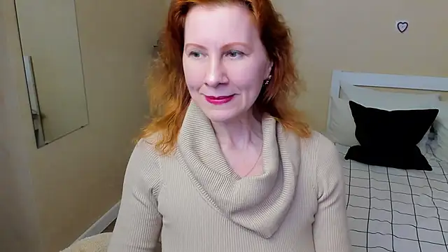 Snapshot of FoxySophia chatting on September 2025 06:09:02 PM FoxySophia online show from September 2025 06:09:02 PM