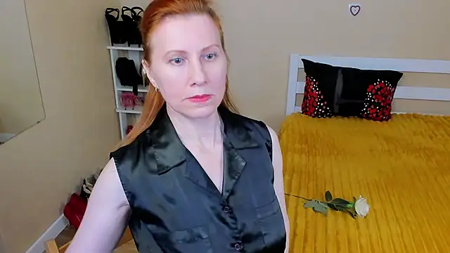 Snapshot of FoxySophia chatting on June 2026 05:24:02 PM FoxySophia online show from June 2026 05:24:02 PM