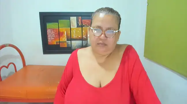 Snapshot of beckyummys chatting on December 2024 11:31:02 AM beckyummys online show from December 2024 11:31:02 AM