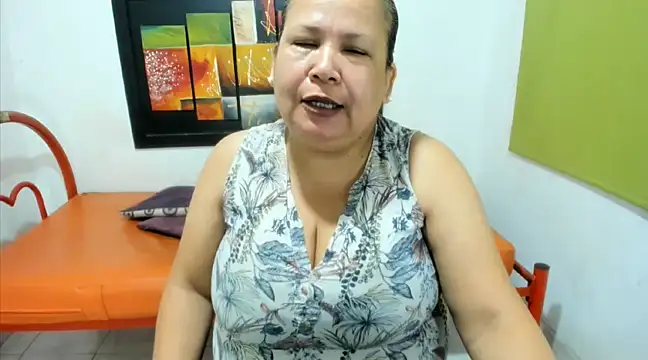 Snapshot of beckyummys chatting on January 2025 11:43:02 AM beckyummys online show from January 2025 11:43:02 AM