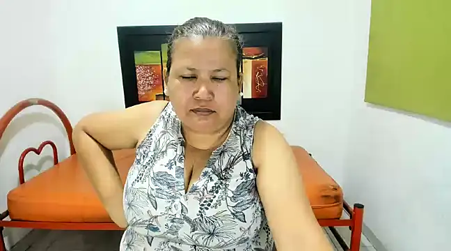 Snapshot of beckyummys chatting on February 2025 11:42:02 AM beckyummys online show from February 2025 11:42:02 AM