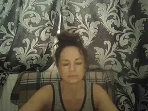 Snapshot of LindaStarS chatting on March 2025 06:31:01 AM LindaStarS online show from March 2025 06:31:01 AM