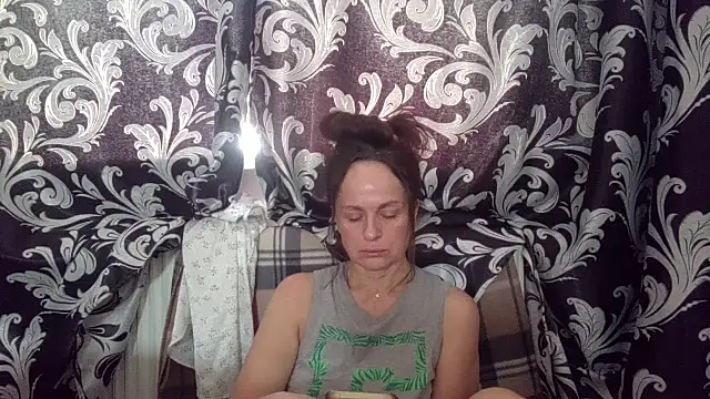 LindaStarS online show from June 2026 02:19:01 PM