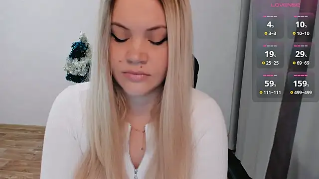 Snapshot of AllAboutLoveXx chatting on December 2024 08:04:02 AM AllAboutLoveXx online show from December 2024 08:04:02 AM