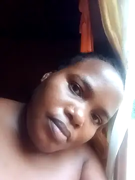 Snapshot of sexybigboobz chatting on February 2025 04:14:02 AM sexybigboobz online show from February 2025 04:14:02 AM