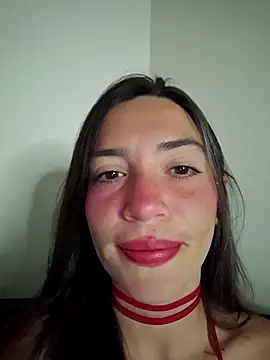 loveuu-bae online show from December 2025 01:00:01 AM