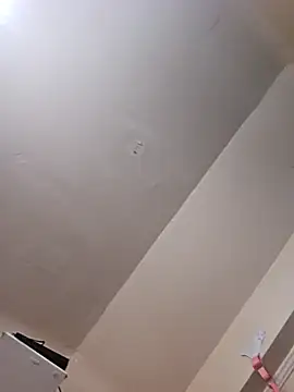 UncutHammer69 online show from November 2025 06:10:01 PM