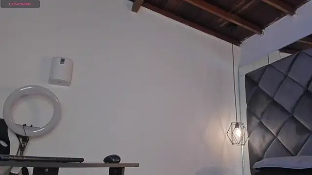 Snapshot of moonsweet1 chatting on October 2025 11:22:01 AM moonsweet1 online show from October 2025 11:22:01 AM