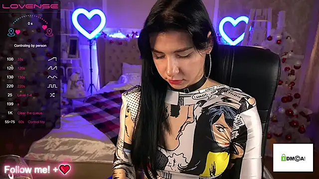 Snapshot of EmilyCandyy chatting on December 2024 07:06:02 AM EmilyCandyy online show from December 2024 07:06:02 AM