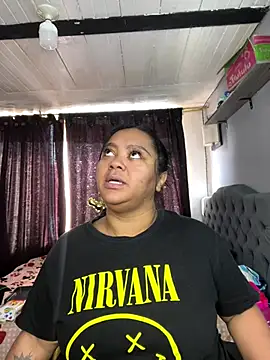 Snapshot of yanza2002 chatting on September 2025 08:25:02 PM yanza2002 online show from September 2025 08:25:02 PM