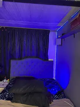 Snapshot of yanza2002 chatting on October 2025 11:09:01 PM yanza2002 online show from October 2025 11:09:01 PM