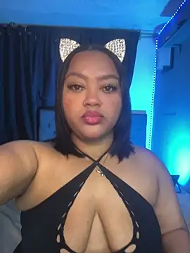 Snapshot of yanza2002 chatting on October 2025 11:27:01 PM yanza2002 online show from October 2025 11:27:01 PM