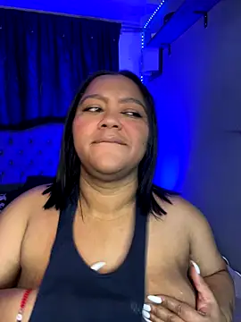 Snapshot of yanza2002 chatting on November 2025 11:15:01 PM yanza2002 online show from November 2025 11:15:01 PM