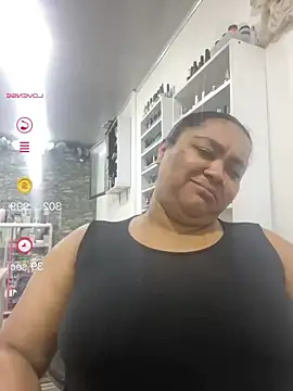 Snapshot of yanza2002 chatting on June 2026 11:18:02 PM yanza2002 online show from June 2026 11:18:02 PM