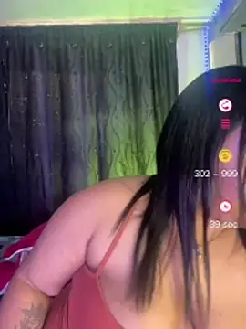 Snapshot of yanza2002 chatting on August 2026 10:52:02 PM yanza2002 online show from August 2026 10:52:02 PM