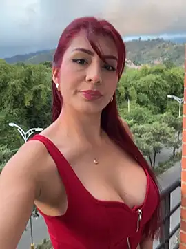 LINDA PATTY94 online show from December 2024 10:23:01 PM