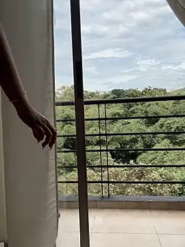 LINDA PATTY94 online show from November 2025 03:36:02 PM