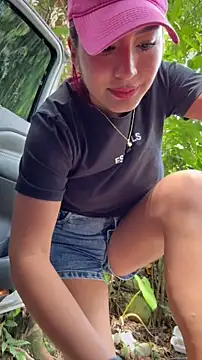LINDA PATTY94 online show from June 2026 04:09:01 PM