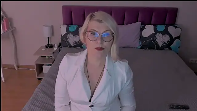 sabrinamacmarren online show from February 2025 04:24:02 PM