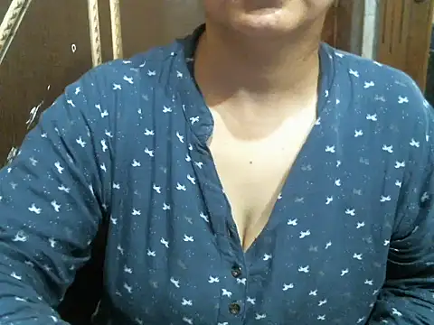 UrsMansi online show from September 2025 08:58:02 PM