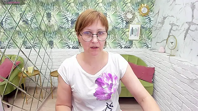 Paris Cherry online show from March 2025 08:31:02 PM