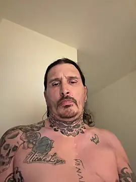 tazzfazz online show from April 2026 04:06:02 AM