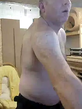 IronedTitan online show from December 2024 12:02:01 AM