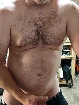 IronedTitan online show from November 2025 01:20:02 AM