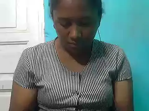 cutybigass online show from March 2026 06:37:01 PM