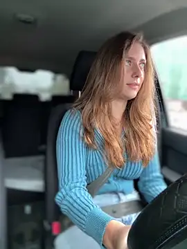 MariiD online show from October 2025 06:11:02 AM