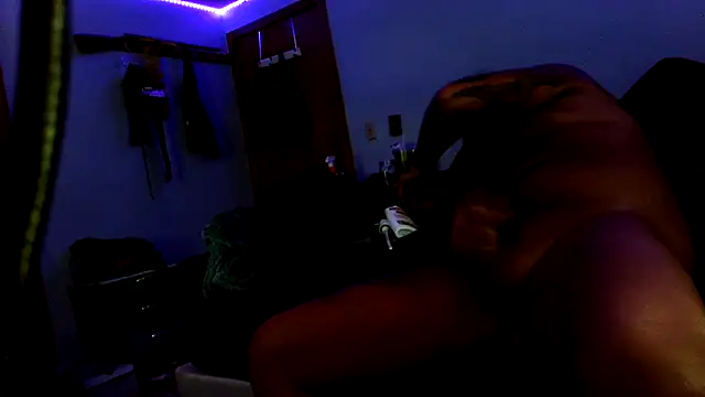 EdgarAlenPole online show from November 2025 08:30:02 PM