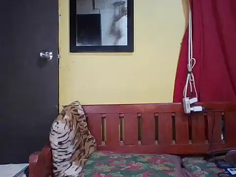 BellaJanna online show from October 2025 11:23:01 PM