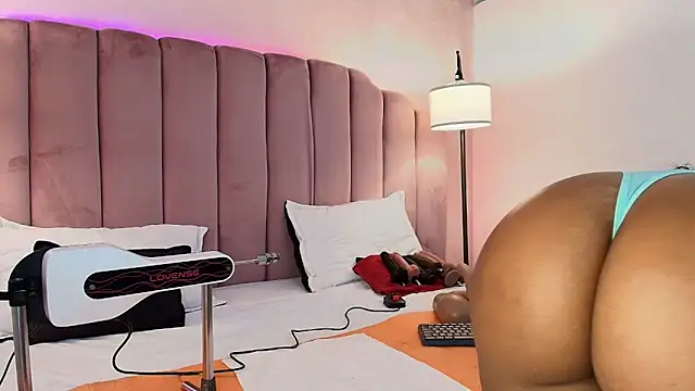 HallyBans online show from February 2025 07:38:01 PM