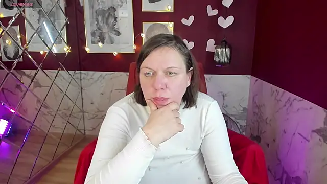 KellyPerfection online show from February 2025 04:28:01 PM