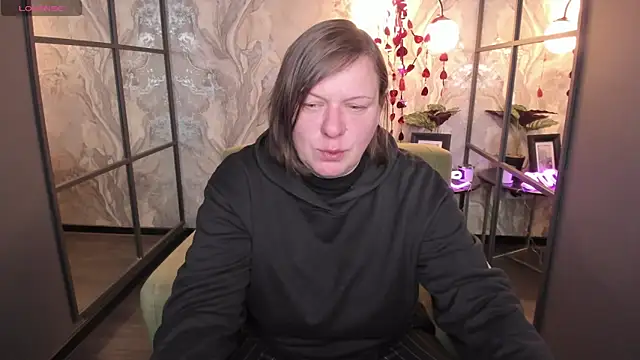 KellyPerfection online show from February 2025 01:38:01 PM